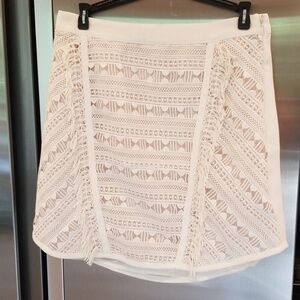 💕GREYLIN💕 White Lace Fringe Mini Skirt M NWT